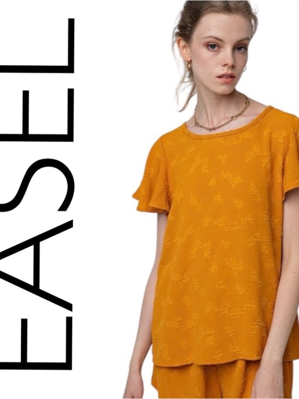 Easel Turmeric Embroidered Short-Sleeve Top - SM - NWT